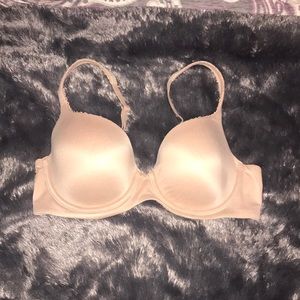 Victoria’s Secret Demi Bra